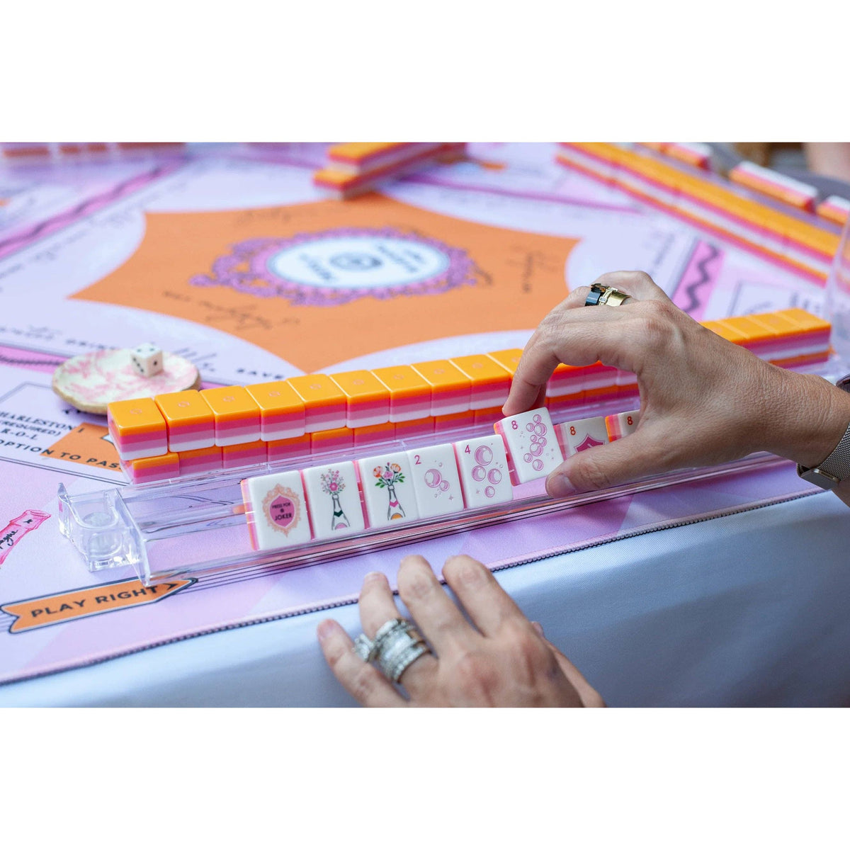Bams & Bubbly Mahjong Tiles - Champagne