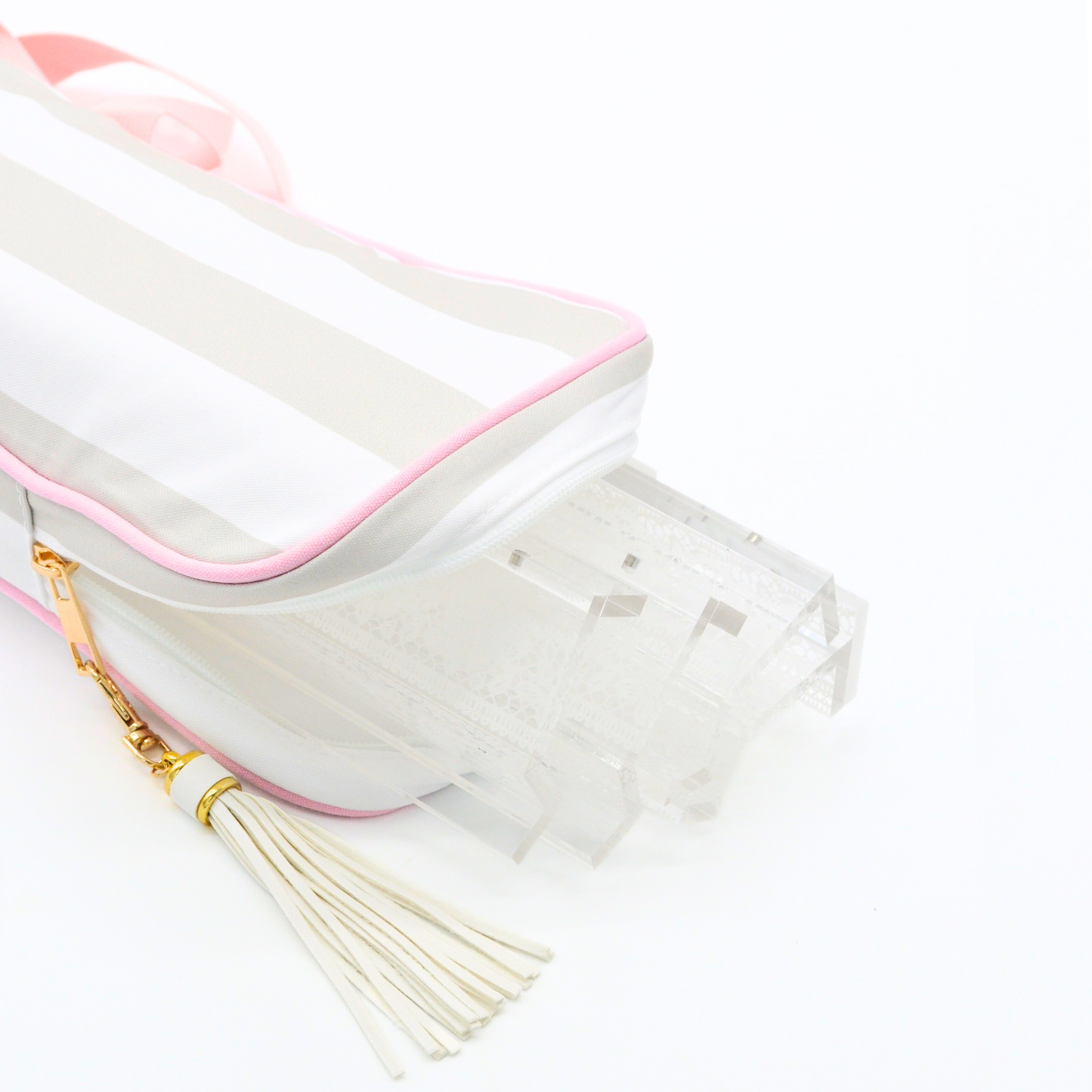 Middle & Main Mahjong - Traveling Tiles Mahjong Rack Bag (Grounded Grey)