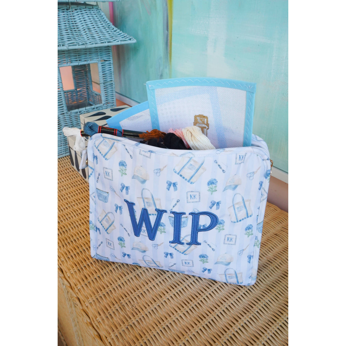 KENZKUSTOMZ - WIP - Needlepoint Travel Pouch