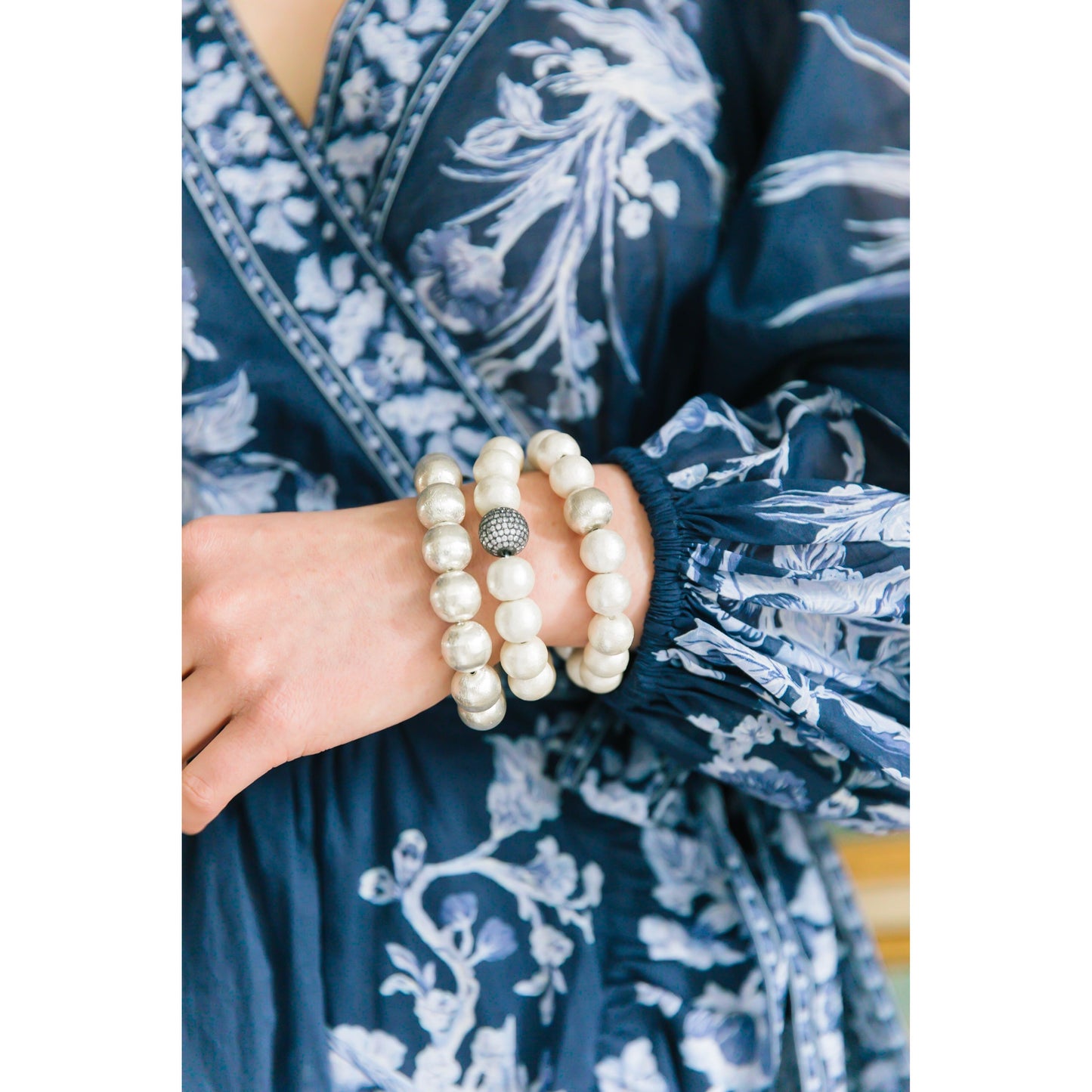 Olivia Cotton Pearl & Gold Bracelet (12mm)