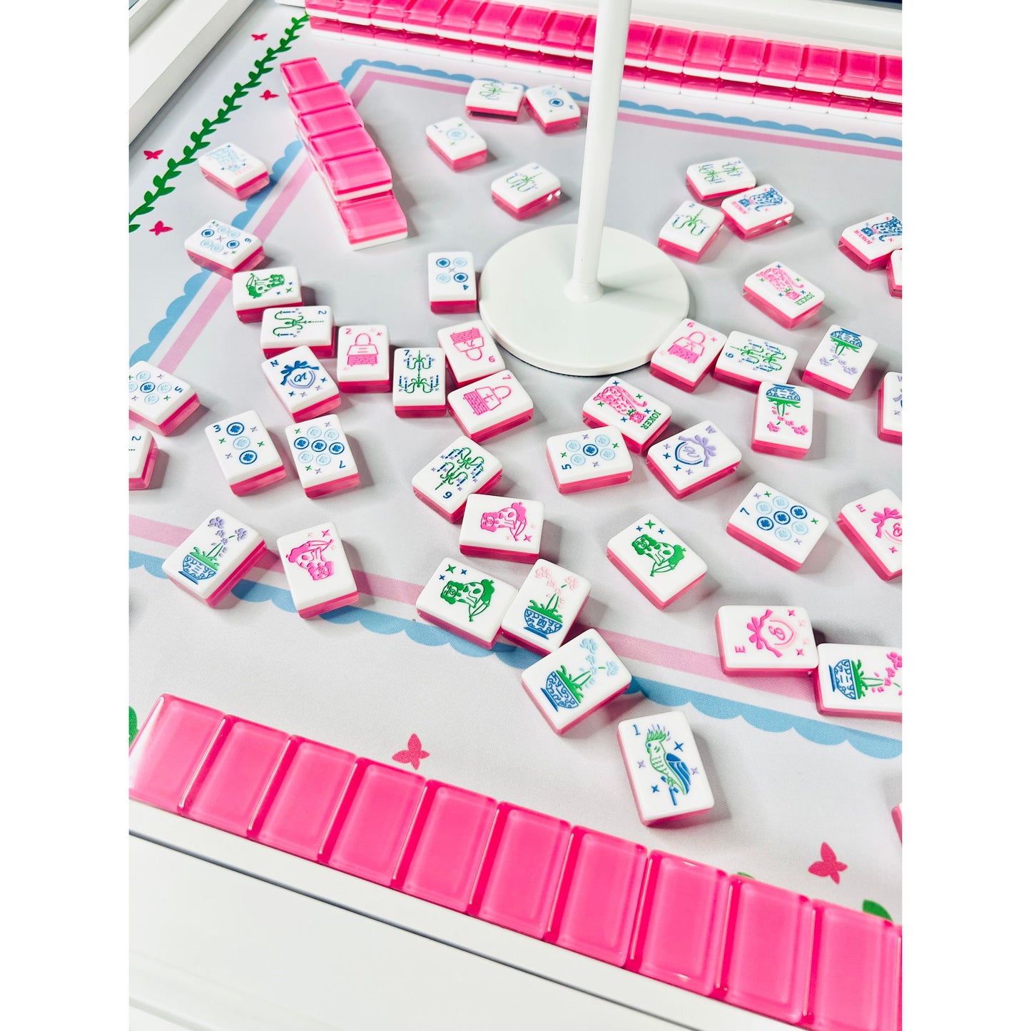 BAM!  Let's Mahjong MAHJONG TILES GRANDMILLENNIAL AND MATCHING MAT in PINK