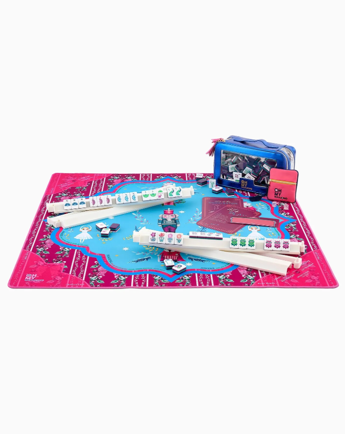 OMM Clara Holiday Mat in a Tube