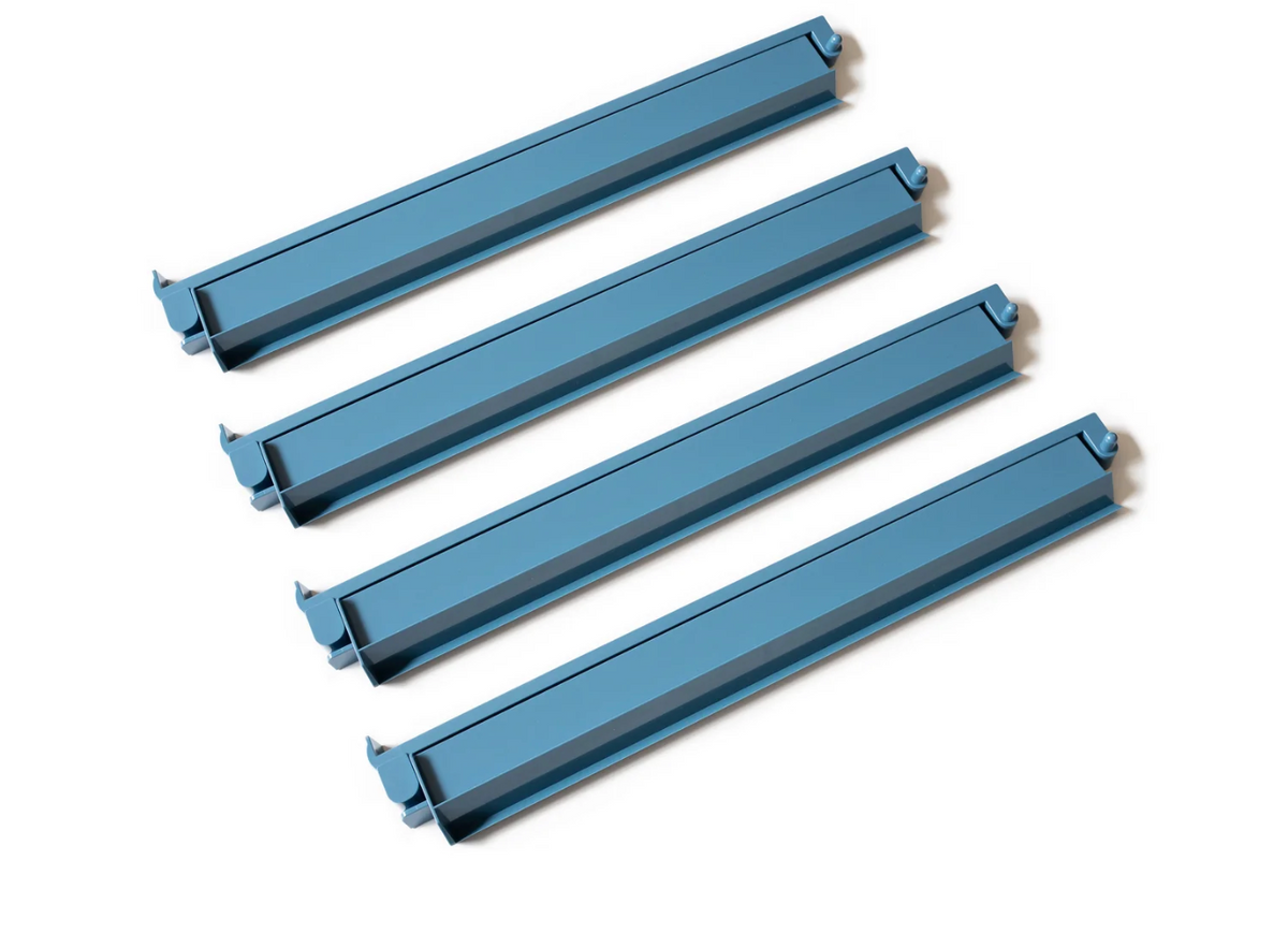 Mahjong Row & Co. Porcelain Blue Rack and Pusher Set