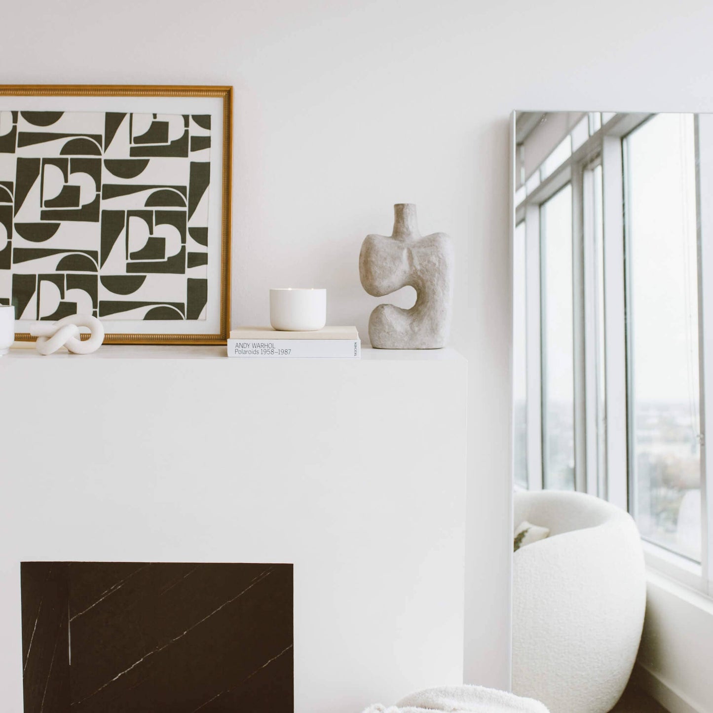 Calyan Wax Co. - Oakmoss + Amber - 3 Wick Ceramic Soy Candle