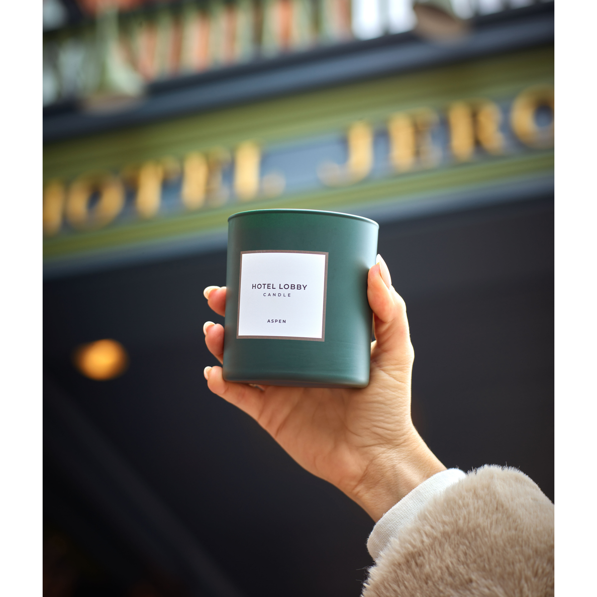 Hotel Lobby Candle | Aspen