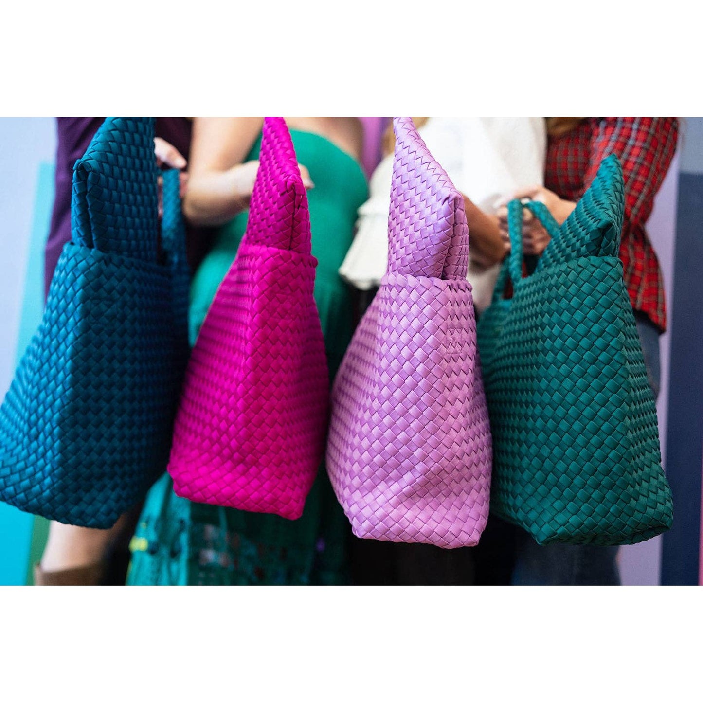 Peace Love Mahjong - Mahjong Bag - Woven Carryall with Matching Tile Pouch: Orchid