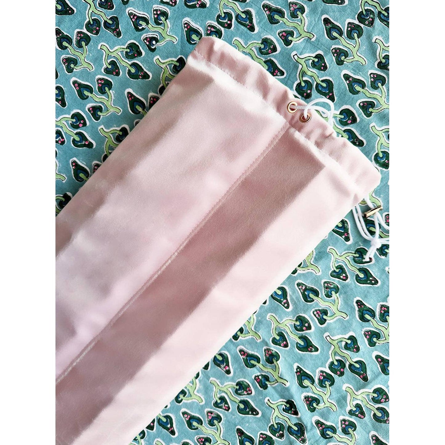 Peace Love Mahjong - Rack Bag: Light Blue