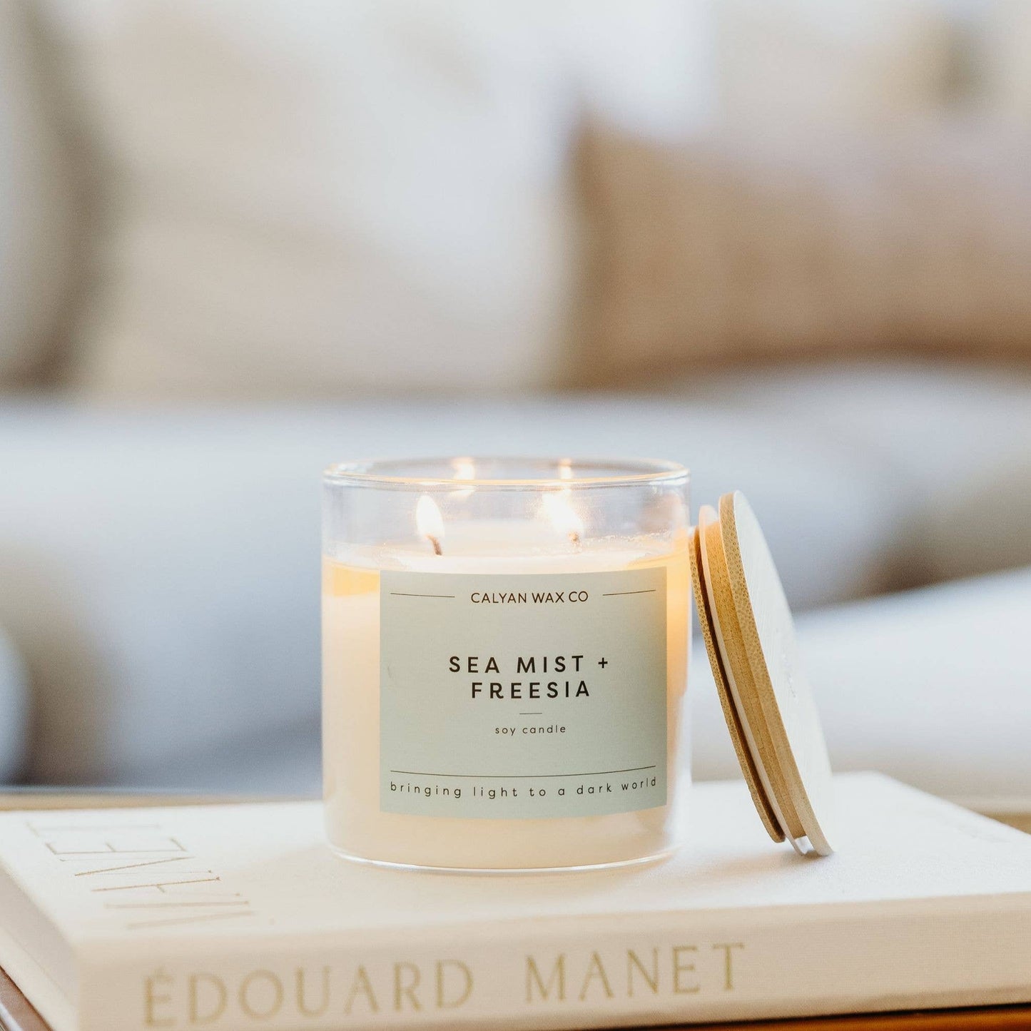 Calyan Wax Co. - Sea Mist + Freesia - Glass Tumbler Soy Candle